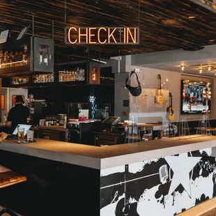 If you're a hotel guest, you can check-in with a free welcome drink (must be 21+ years old).