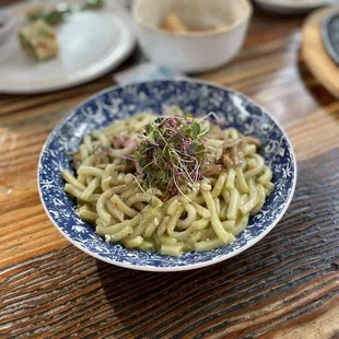 Pesto udon