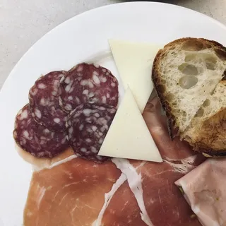 Antipasto Toscano