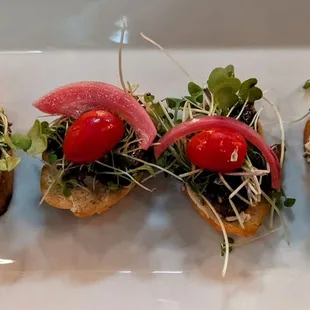 Crostinis