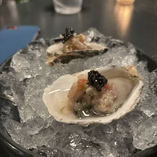 Sótano luxury oysters