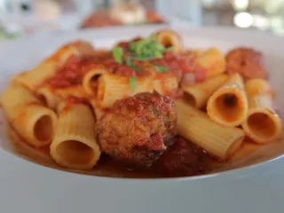 Nino's Italian Restaurant