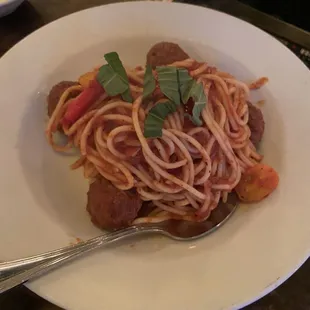 Spaghetti w meatballs