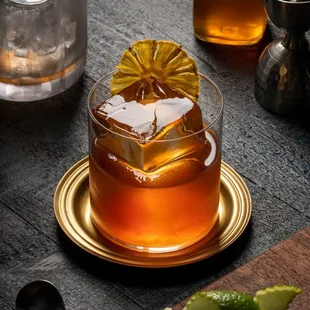 Pineapple Old fashion