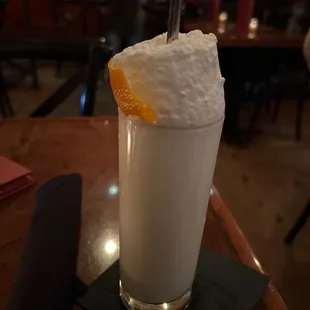 Ramos gin fizz