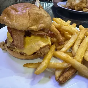 Breaded chicken with fries