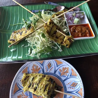 4 Chicken Satay Skewers