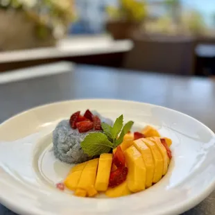 Mango Sticky Rice with butterfly pea