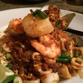 Seafood Pad Thai
