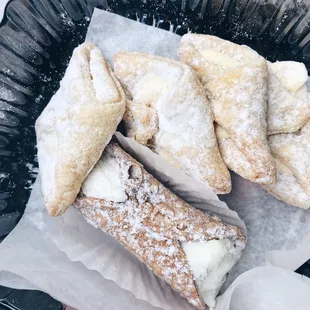 Cannoli and pastries