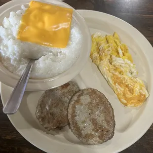 Bowl of Grits  Turkey Sausage Patty 1 Egg Order