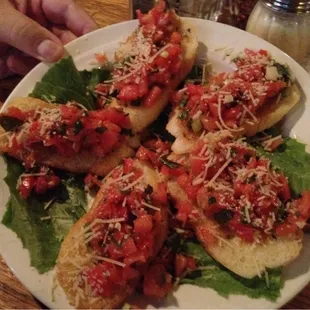 Tomato bread (bruschetta)