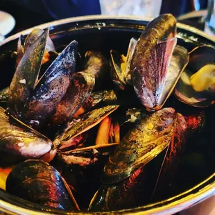Steamed Mussels