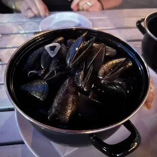 Steamed Mussels