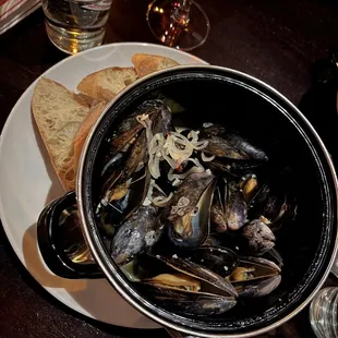 Steamed Mussels