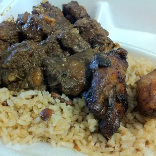 Large Oxtail. I asked for plantain and I got 2 plantains.