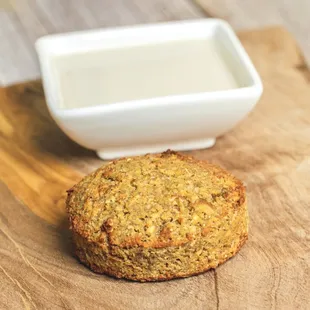Single baked falafel, comes with tahini sauce!
