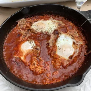 CLASSIC SHAKSHUKA