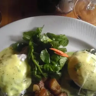 CRAB BENEDICT