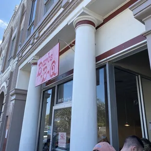 Barbs - Front entrance