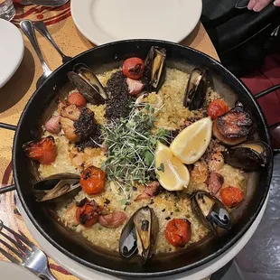 Paella de Mariscos - Regular