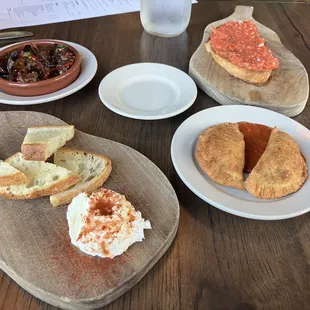 Pan Con Tomate