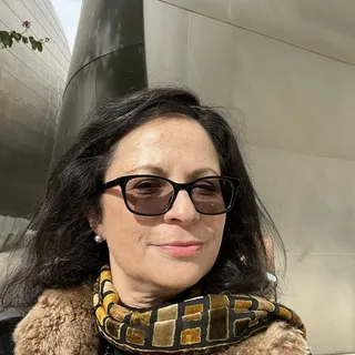 Julie T.