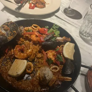 Paella Mariscos