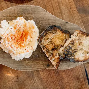 Whipped sheeps cheese