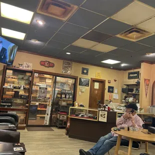Barclay Pipe & Tobacco