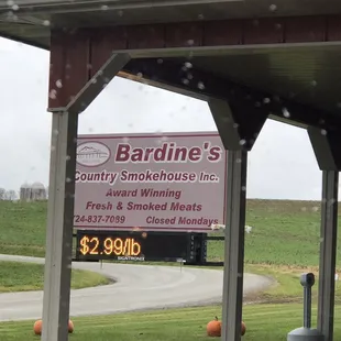 Located near Crabtree PA