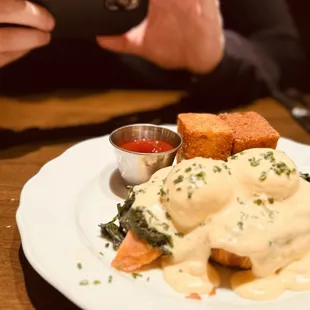 Eggs, Benedict with smoked salmon