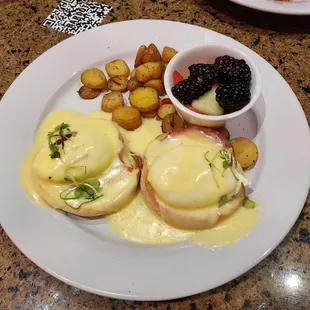 Eggs Benedict
