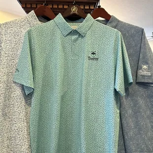 a blue and white shirt and a blue and white shirt