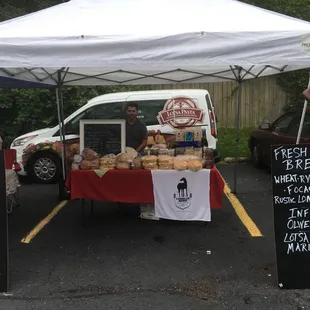 Cavallo Nero (Lotsa Pasta) at the Bardstown Road farmers market