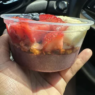 Custom açaí bowl