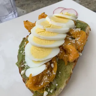 AVOCADO TOAST