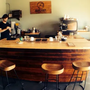 Roll up bar soft open