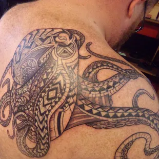 Polynesian tribal octopus by Zack