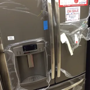 French door fridge for $999