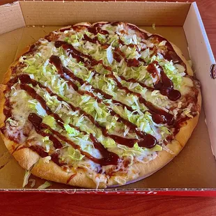 BBQ pulled pork pizza ! Yum