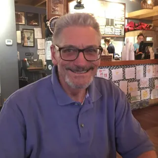 Martin D.