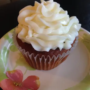 Pumpkin cupcake! Yum!