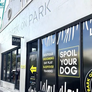 Storefront in 5-Points