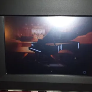 Clavinova clp605 piano