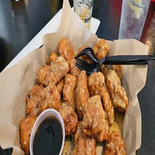 Barkley&apos;s Burgers Brews &amp; Dawgs