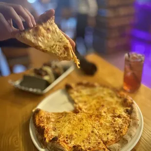 Cheese Margherita Pizza