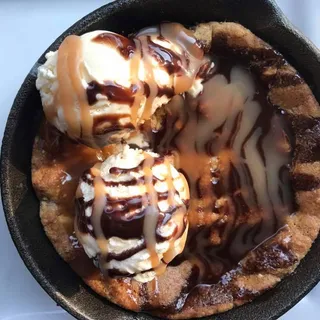 Skillet Cookie