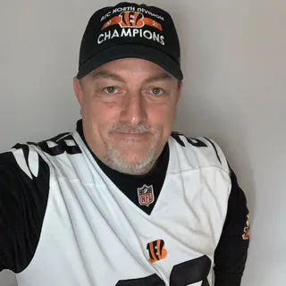 Rob R.
