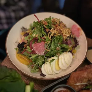Barn Joo Salad